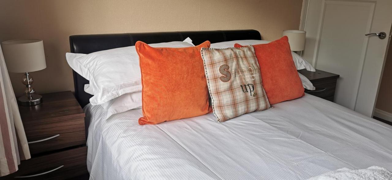 Spring Gardens Holiday Bungalow Кейтон Екстер'єр фото